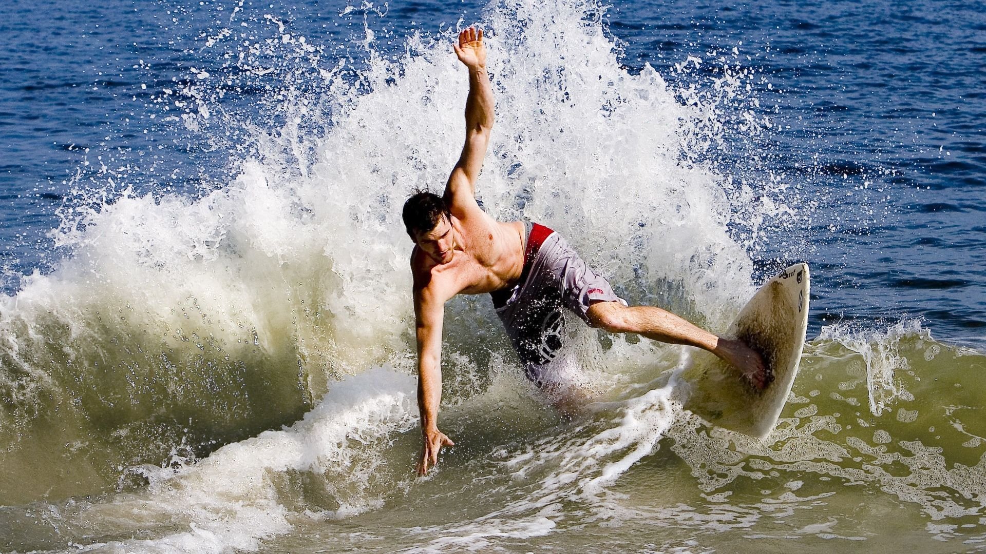 爱游戏中国官方登录入口网站-青少创“双创”竞赛激发创新潜能，推动青训转型升级，青少年创新创客大赛