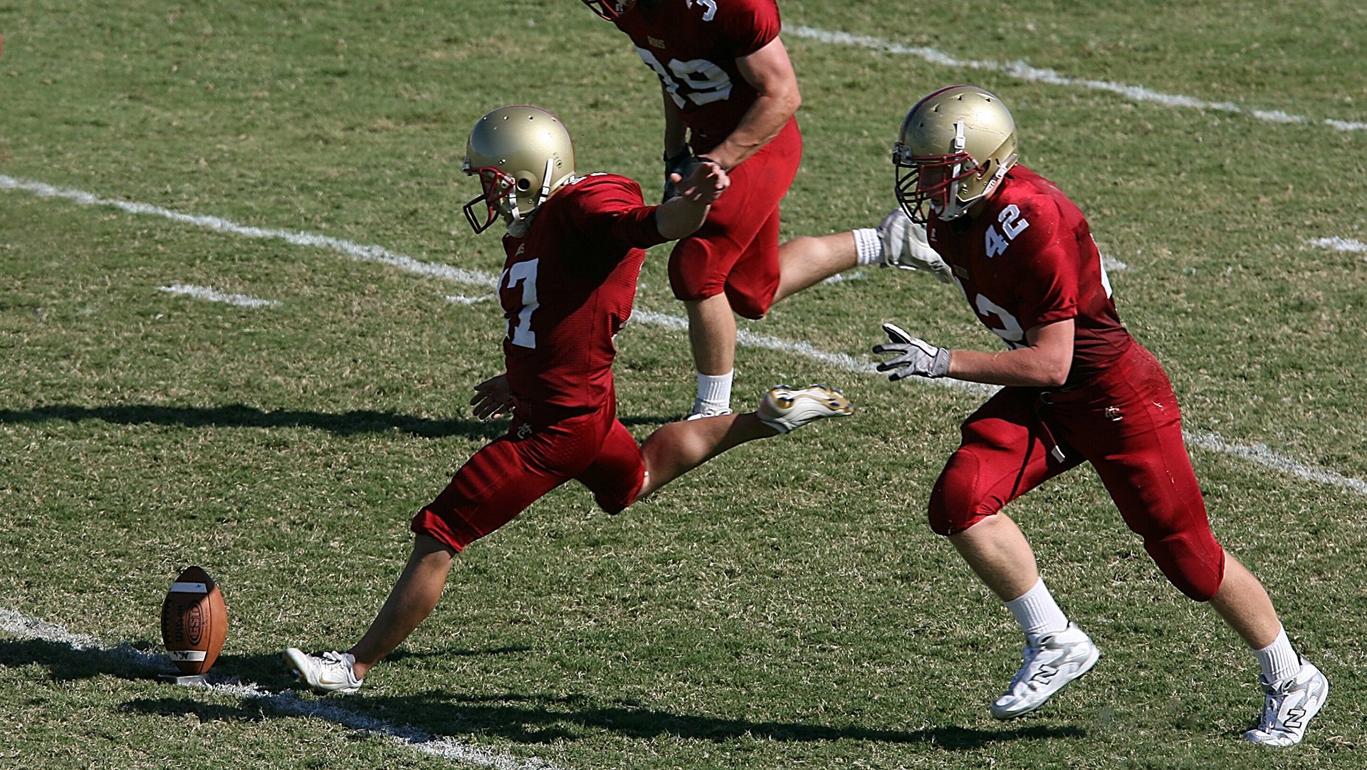 爱游戏中国官方网站平台-体育明星公益活动影响力扩大，体育明星公关案例